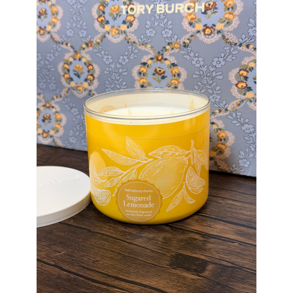 Bath & body works Sugared lemonade candle - Picture 2 of 5